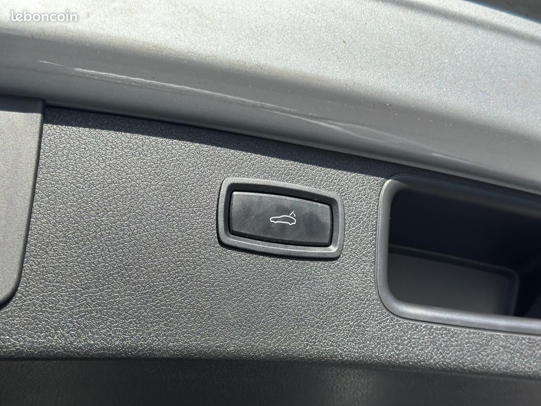 Porsche Macan TURBO 3.6 V6 400 CH PACK CARBONE ECHAP SPORT / BOITE DE TRANSFERT OK REVISION POUR ... (image 10)