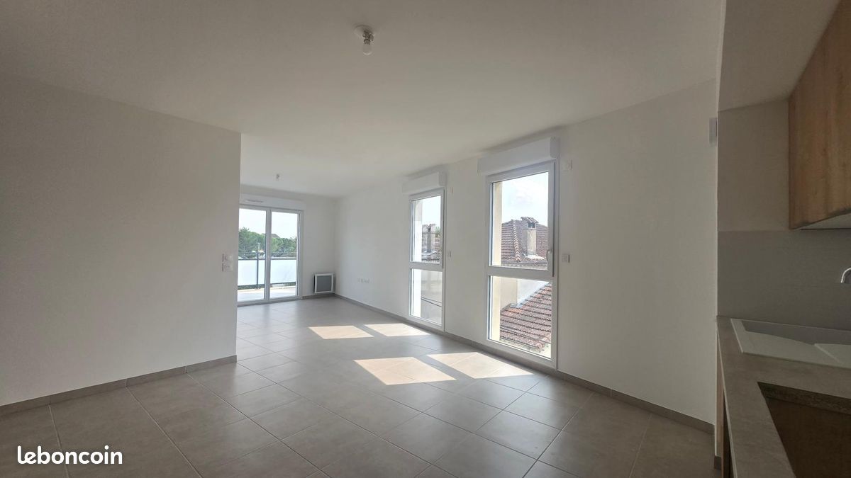 Appartement 4 pièces 81 m² · à Draguignan · 81 m² · 1 127 €