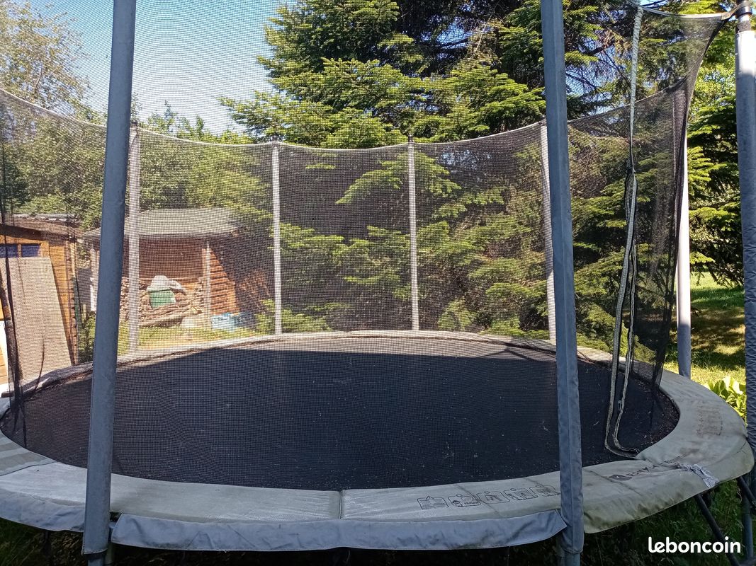 Trampoline Domyos 420 bon état (image 1)