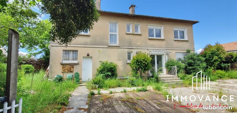 Villa 8 pièces 180 m² — 20