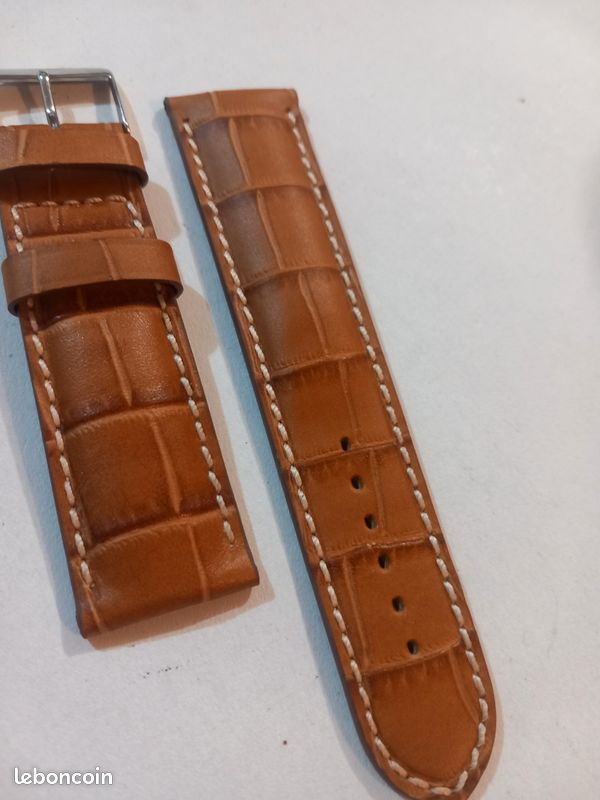 Bracelet de montre VINTAGE marque FLEURUS en cuir véritable de
