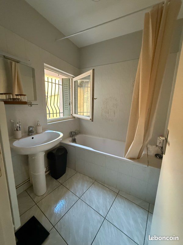 Appartement T3 65 m2 et cave (image 8)