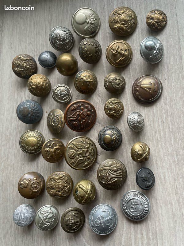 Lot 8 Boutons Anciens SNCF Marine Administration Artillerie Militaires
