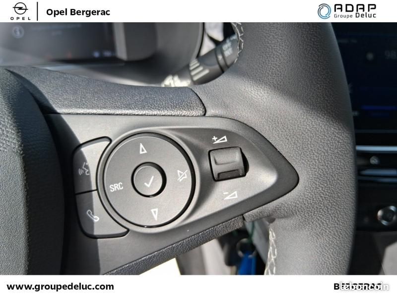 Opel Corsa 1.2 75ch GS (image 22)