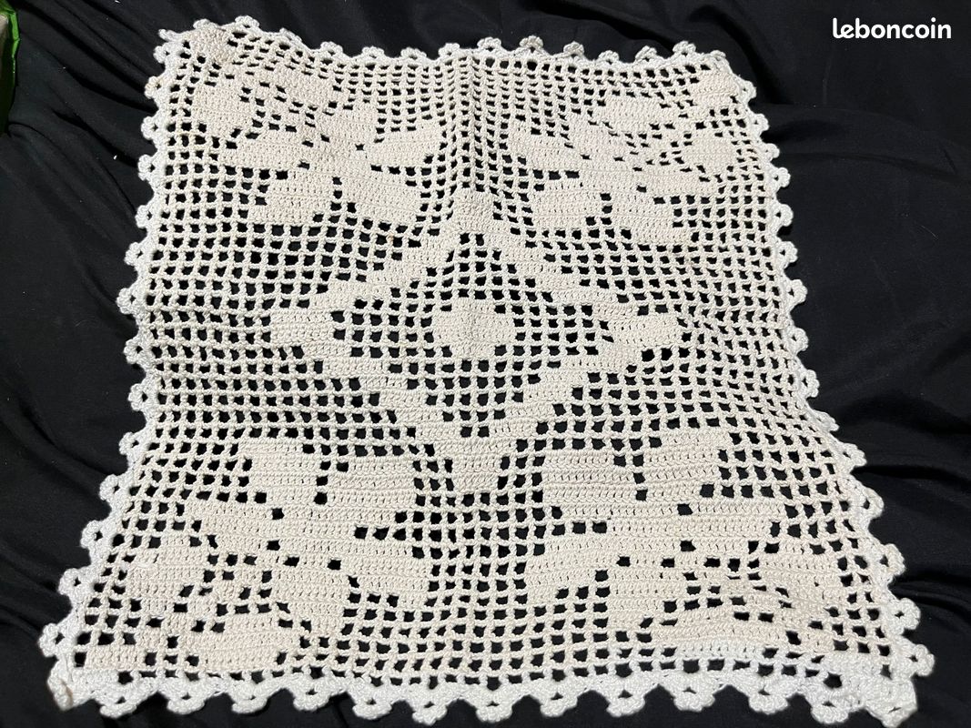 Dessous de table/vase en crochet (image 1)