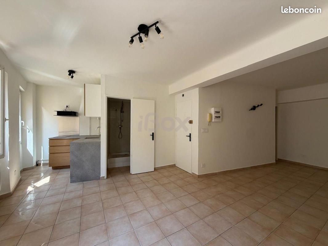 Appartement 1 pièce 31 m² · à Cuers · 31 m² · 520 €/mois
