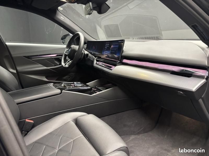 Bmw Série 5 Touring 530e 299ch M Sport xDrive (image 10)