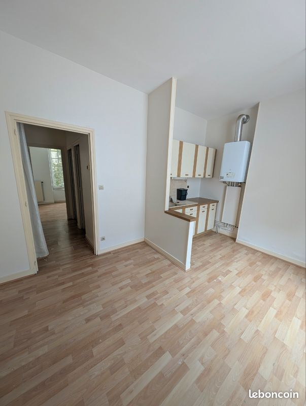 Appartement 2 pièces 37 m² · à Blois · 37 m² · 445 €
