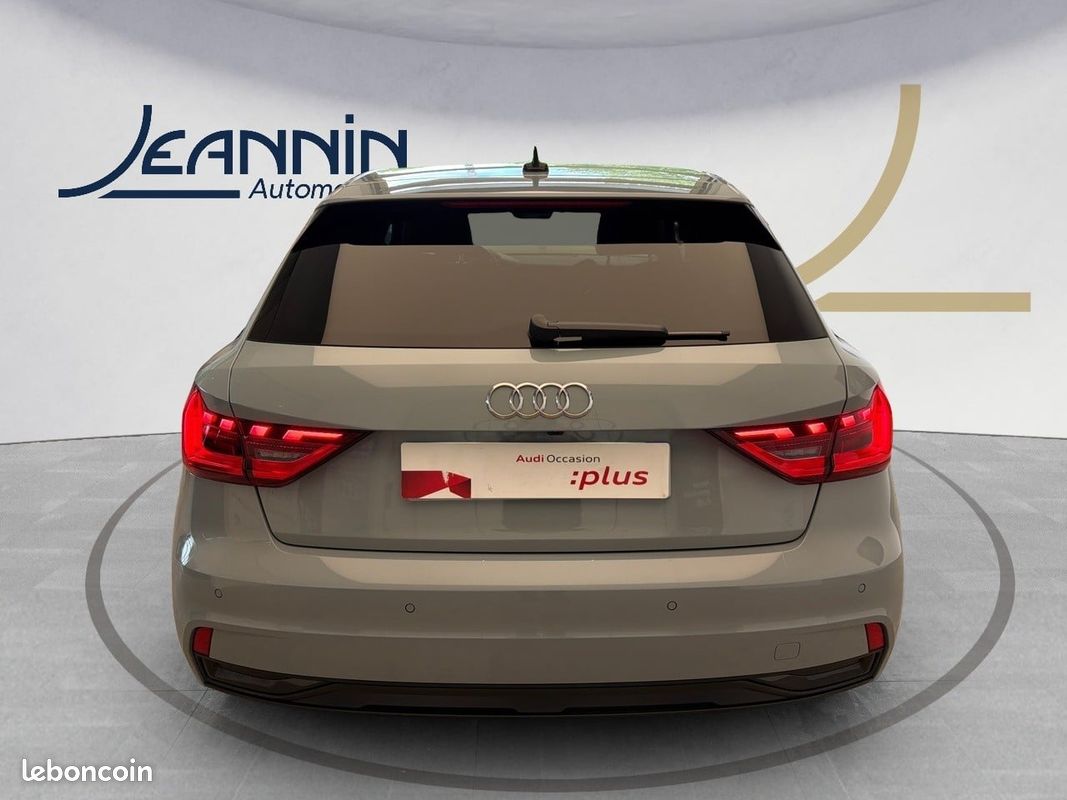 AUDI A1 Sportback 30 TFSI 116 ch S tronic 7 Avus (image 4)
