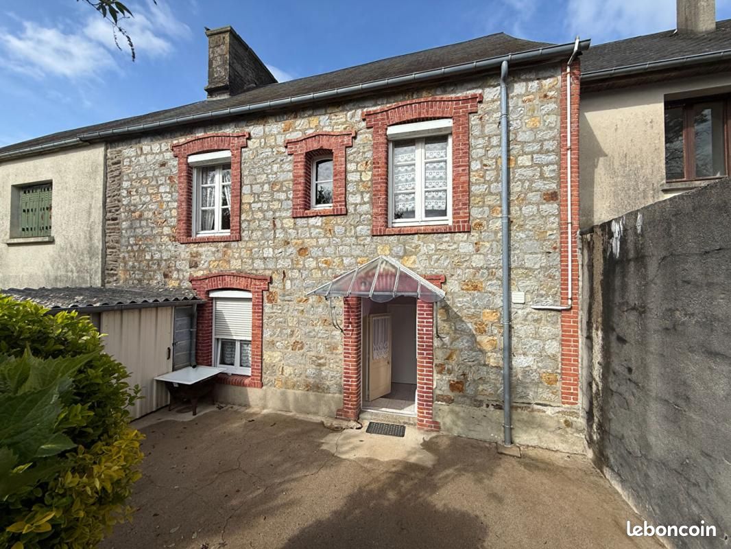 Maison 5 pièces 103 m² · à Juvigny les Vallées · 103 m² · 59 500 €
