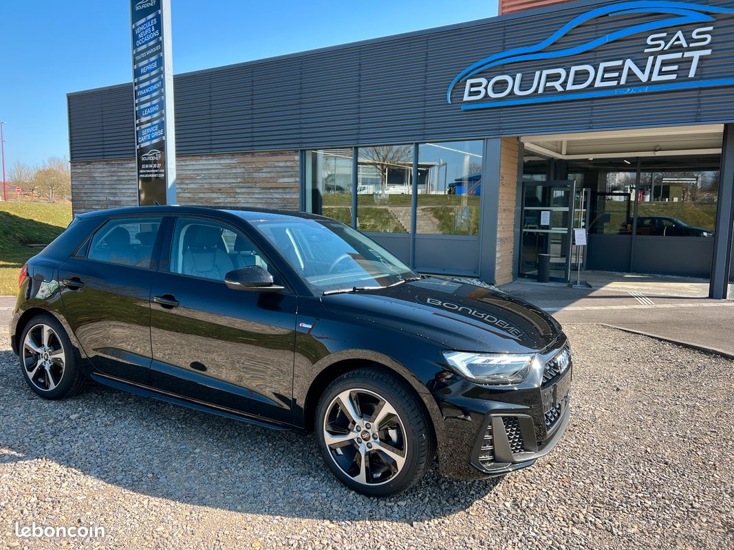 Audi a1 30 tfsi 116 s line s tronic 7 apple carplay / eclairage d\'ambiance / camera de recul (image 5)