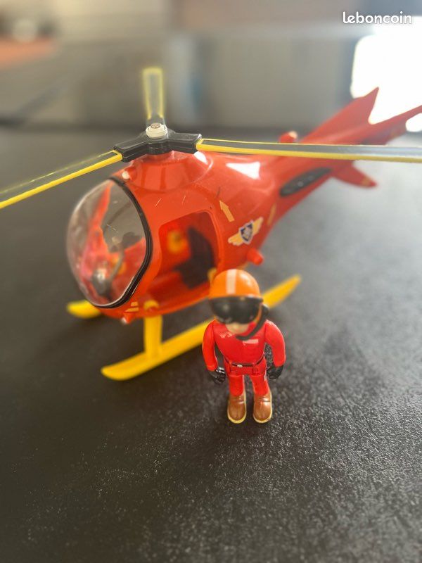 Hélicoptère Sam le pompier (image 2)