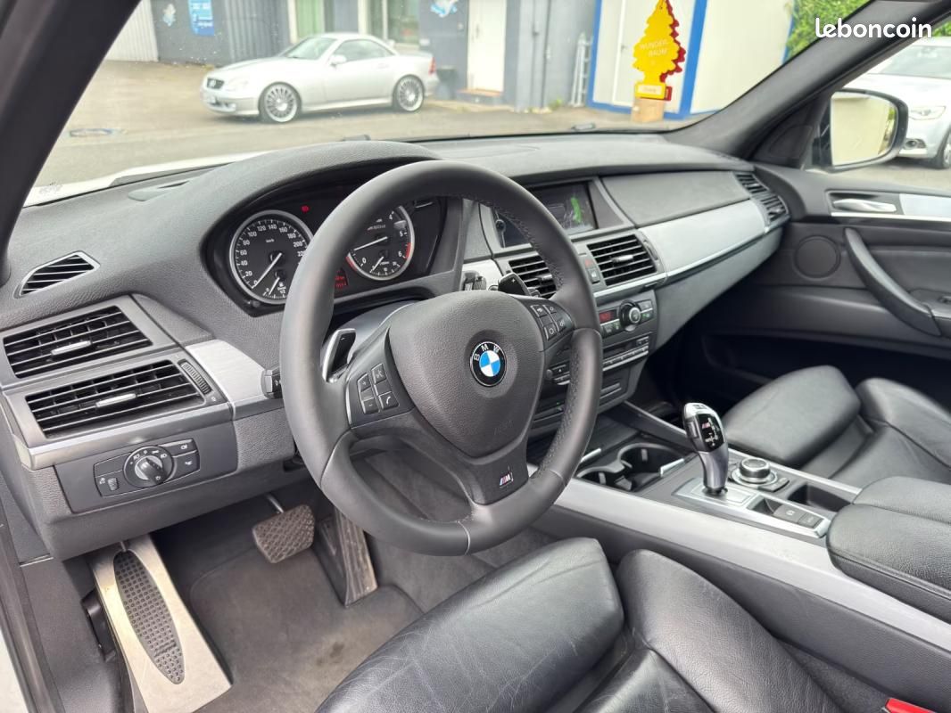 Bmw x5 m50d *leder*xenon*hud*navi* 381 ch 4x4 bva - hayon électrique pack sport volant en cuir (image 10)