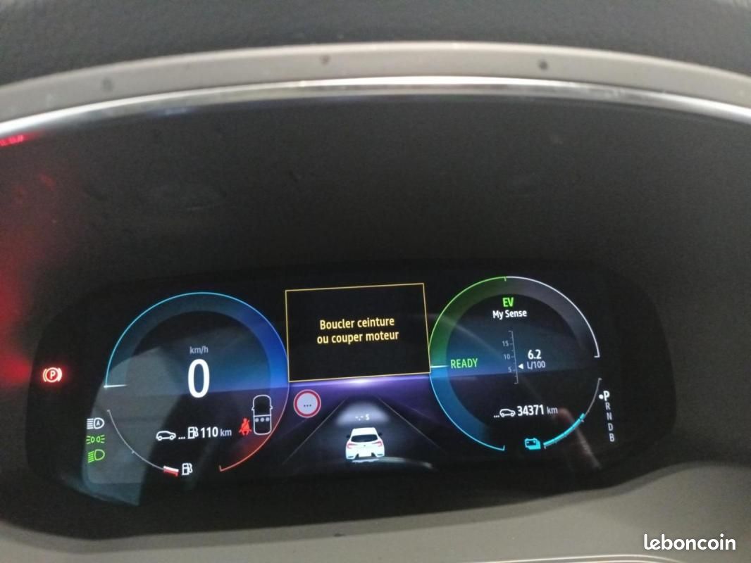 Renault Captur II E-Tech hybride 145 Techno (image 14)