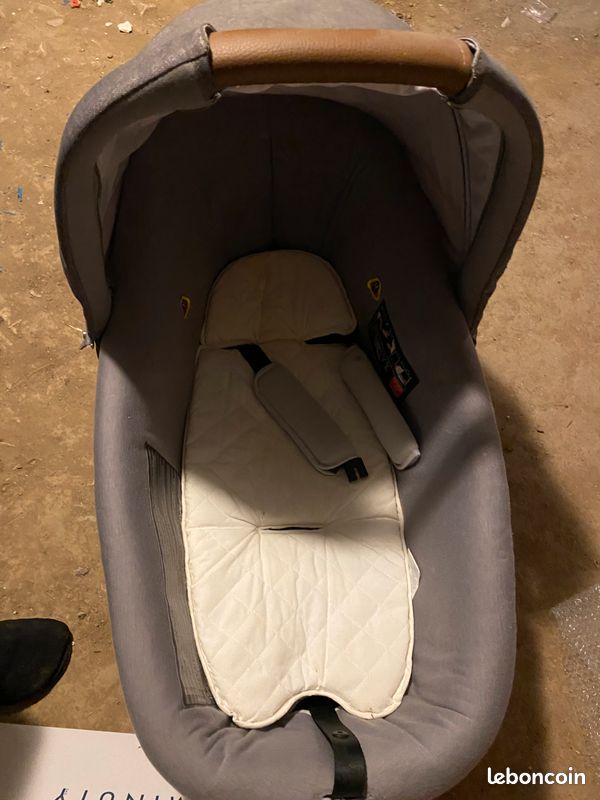 Vend poussette, landau, cosi, embase isofix (image 5)