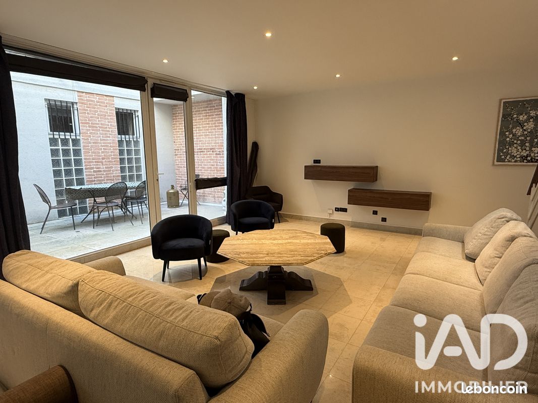Appartement 6 pièces 120 m² · à Paris · 120 m² · 1 398 000 €