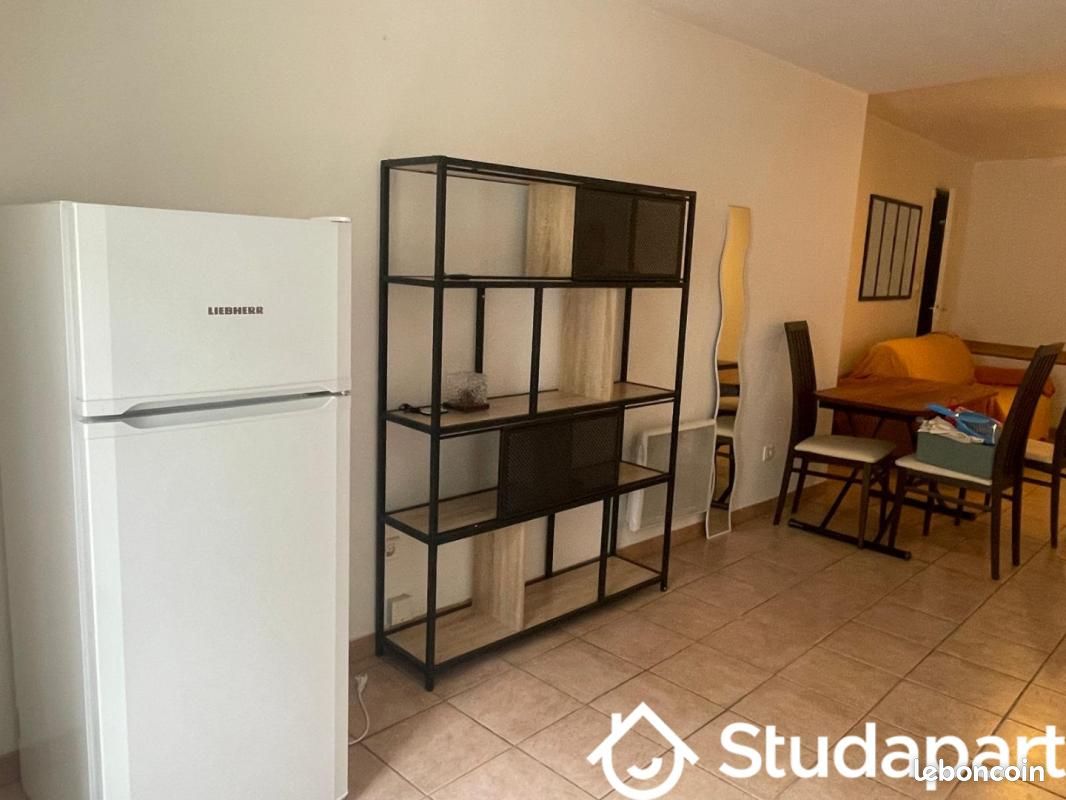 Appartement 1 pièce 29 m² · à Éguilles · 29 m² · 601 €
