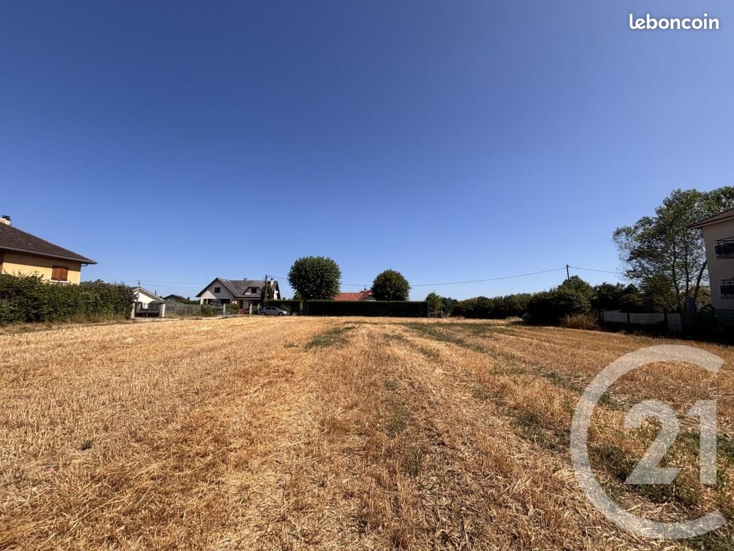 Terrain 3 165 m² Les Abrets En Dauphine · à Les Abrets en Dauphiné · 229 000 €