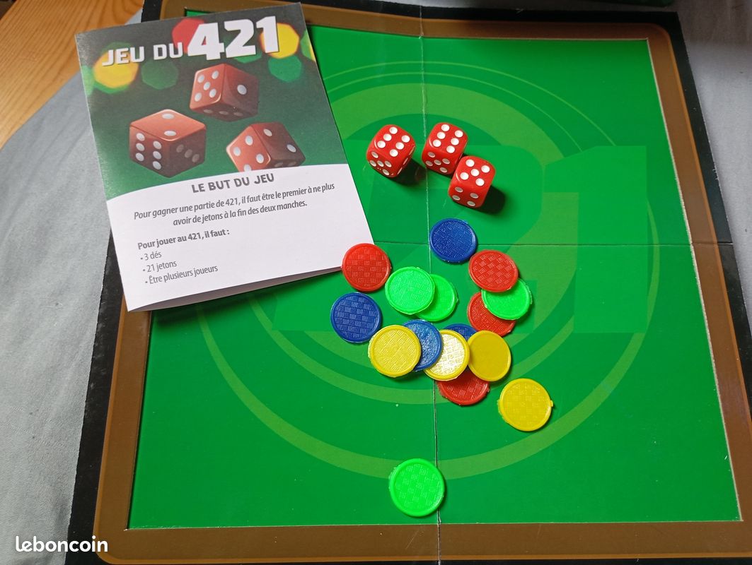 Coffret 421 Dès et jetons Bois | Jeux du KDOR