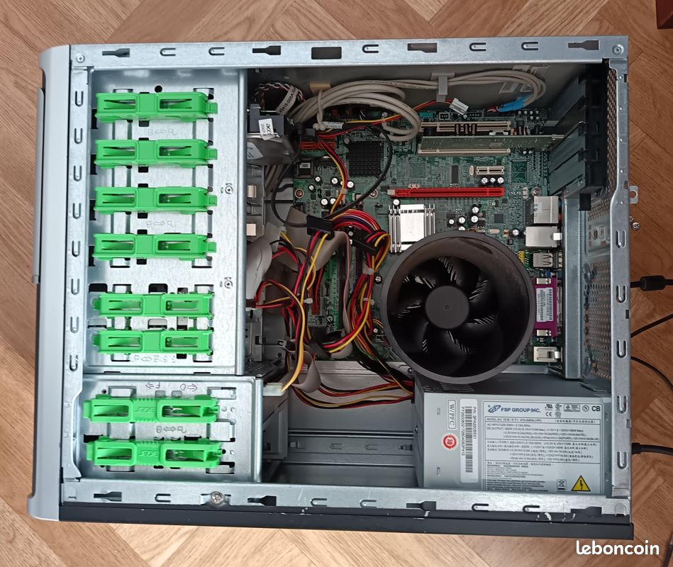PC Bureau Compaq Sous XP - Tour Bon état Avec DVD Remplacé
