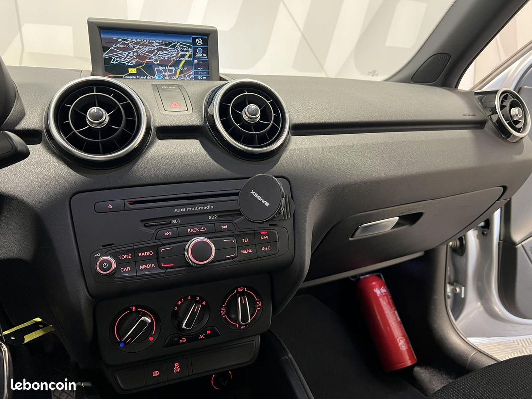 AUDI A1 SPORTBACK 1.2 TFSI 86 S Line (image 12)
