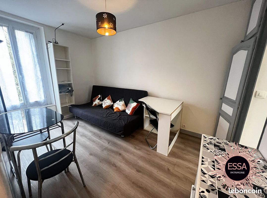 Appartement 1 pièce 18 m² · à Viroflay · 18 m² · 650 €