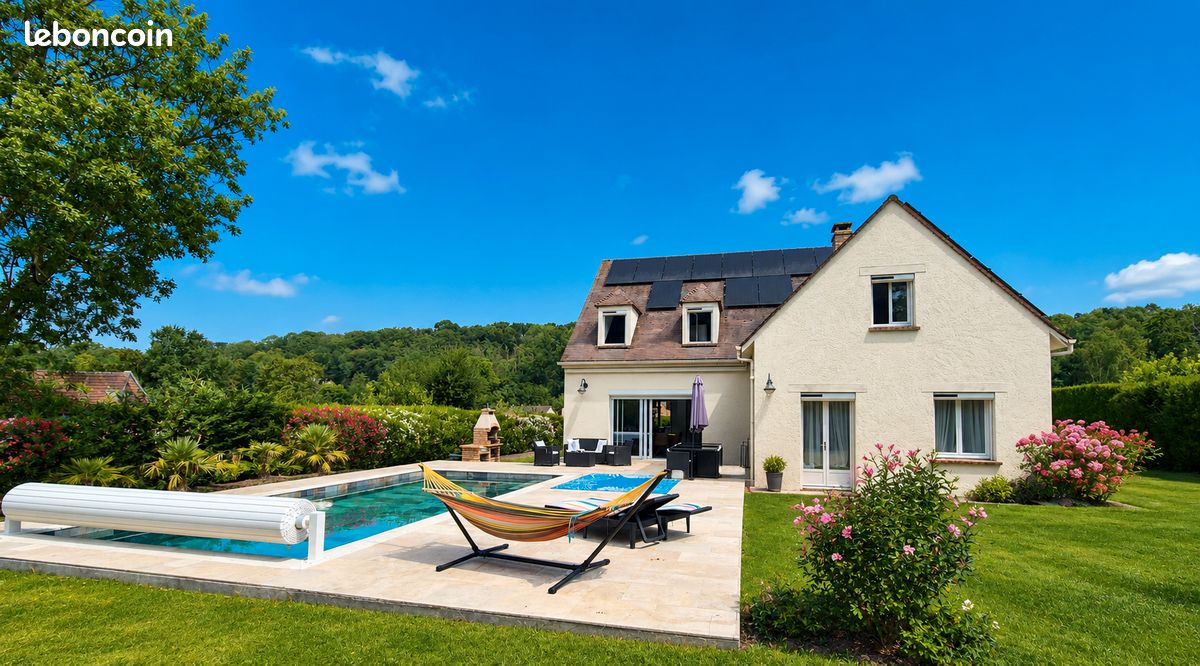 Maison 8 pièces 214 m² · à Élancourt · 214 m² · 895 000 €