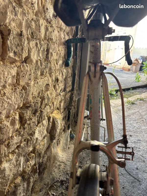 Vélo de route Peugeot vintage / rétro à restaurer (image 6)