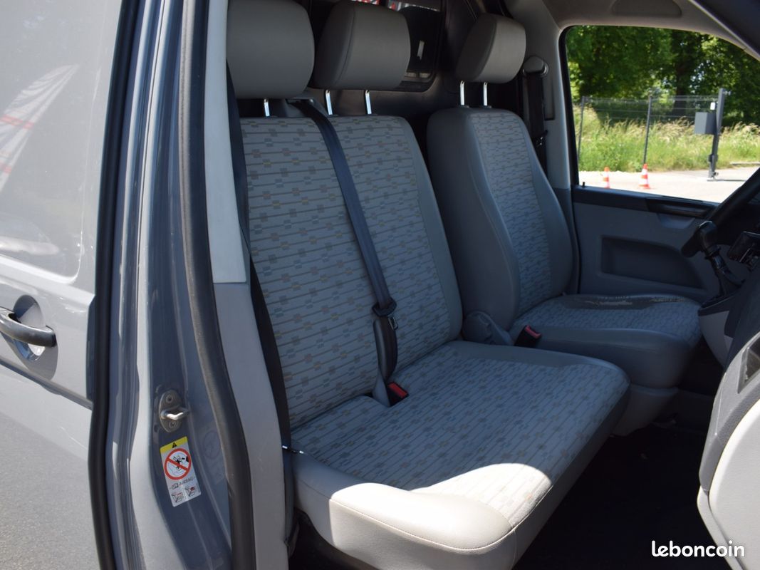 VOLKSWAGEN TRANSPORTER FOURGON TOLE 2.8T T5 4MOTION 2.0 BiTDI 180 CV / ORIGINE FRANCE / ATTELAGE (image 14)