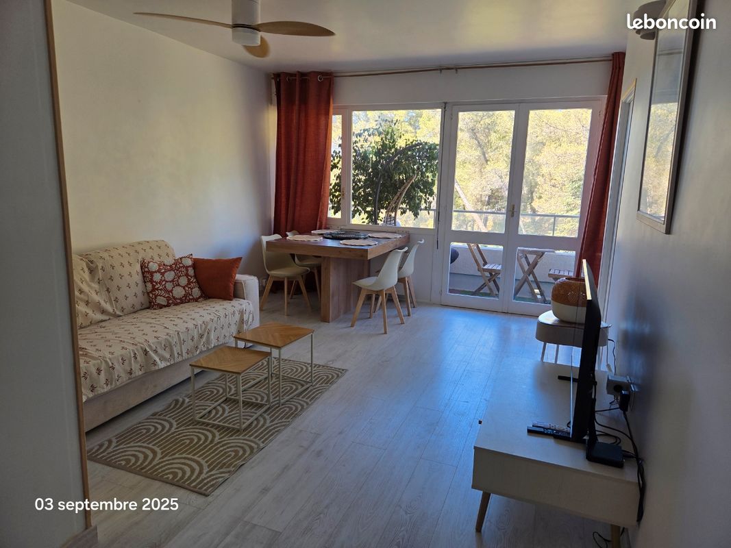Parking 2 pièces 40 m² · à Aix-en-Provence · 40 m² · 1 250 €/mois