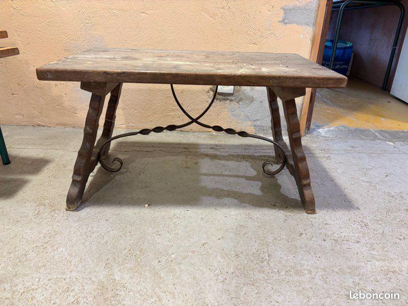 Table basse bois massif et fer (image 1)