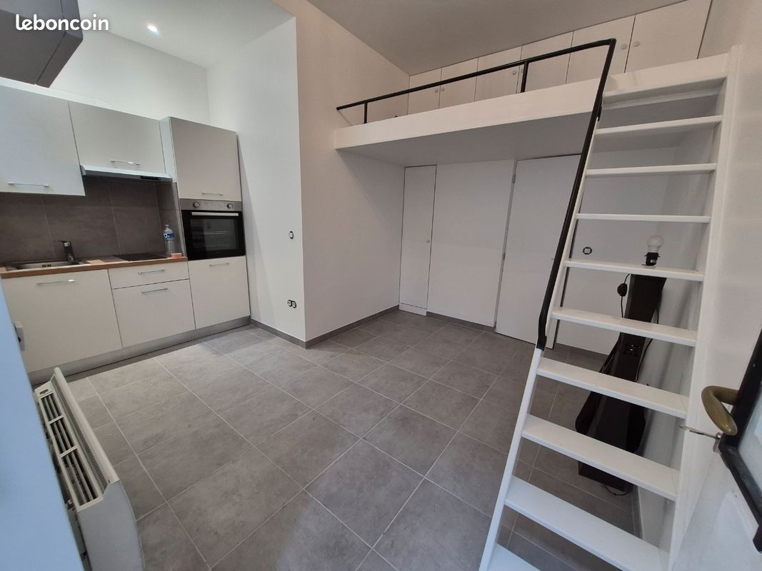 Maison 12 pièces 270 m² · à Fontenay-aux-Roses · 270 m² · 949 000 €