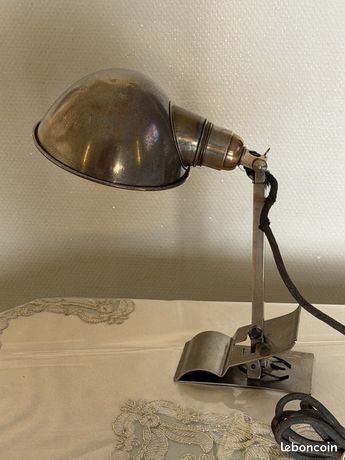 Abat jour ancien à pince - France