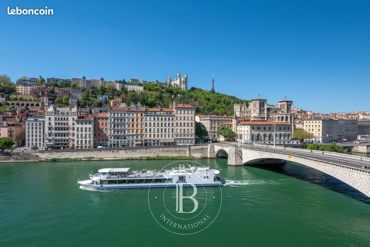 Appartement 3 pièces 119 m² · à Lyon · 119 m² · 854 000 €