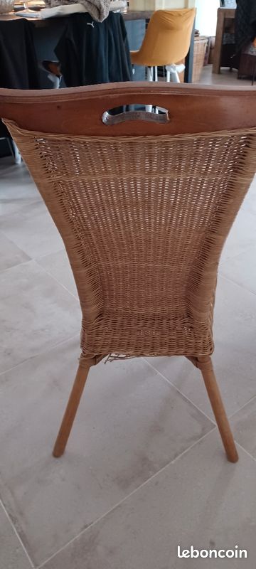 4 Chaises bois et rotin (image 3)