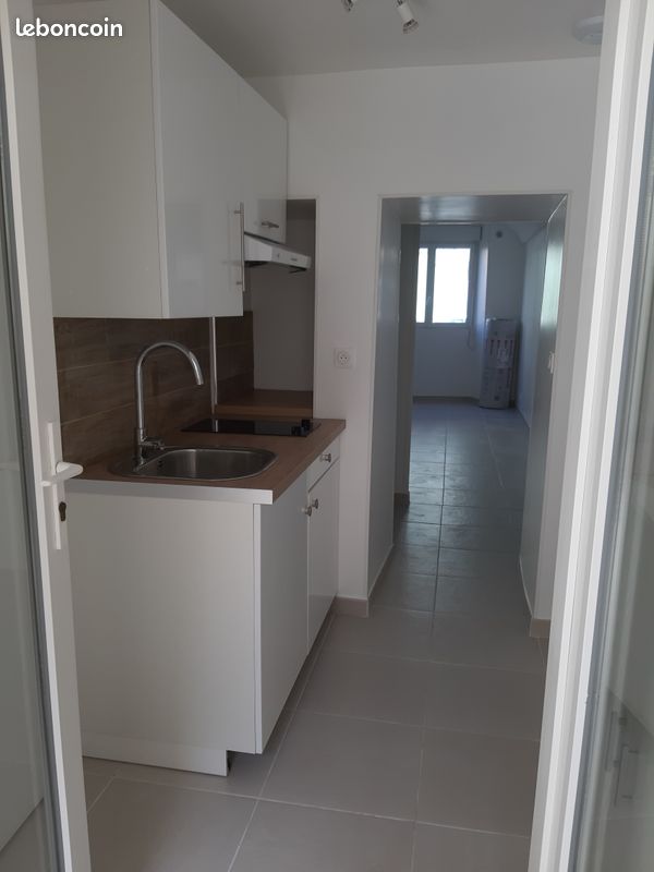 Appartement 1 pièce 25 m² · à Alès · 25 m² · 475 €