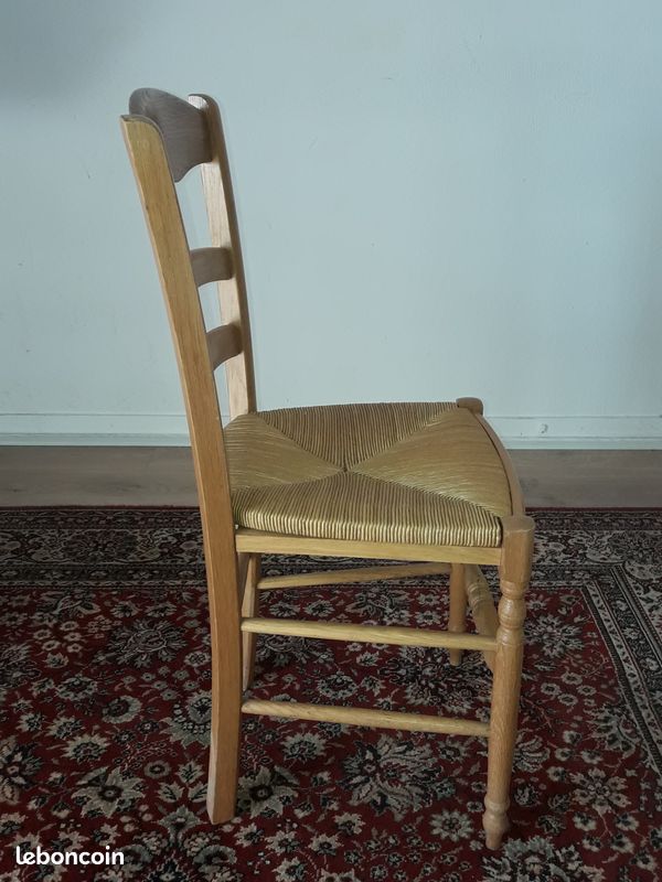 4 chaisses en chaînes en pailles avec 4 coussins en coton avec volens (image 3)