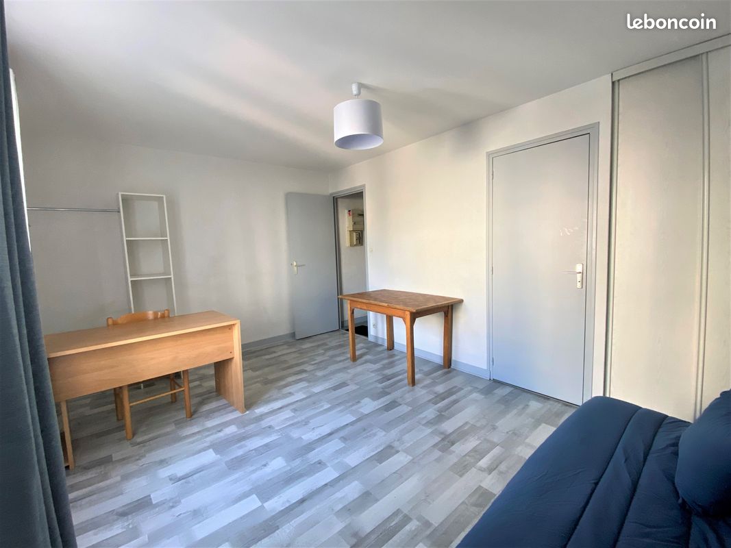 Appartement 1 pièce 20 m² · à Angers · 20 m² · 570 €
