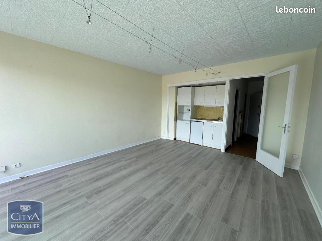 Appartement 1 pièce 32 m² - Brive-la-Gaillarde 19100 (image principale 2)