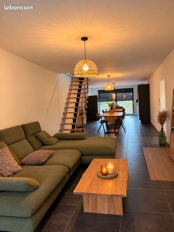 Maison 6 pièces 210 m² · à Baslieux · 210 m² · 419 000 €