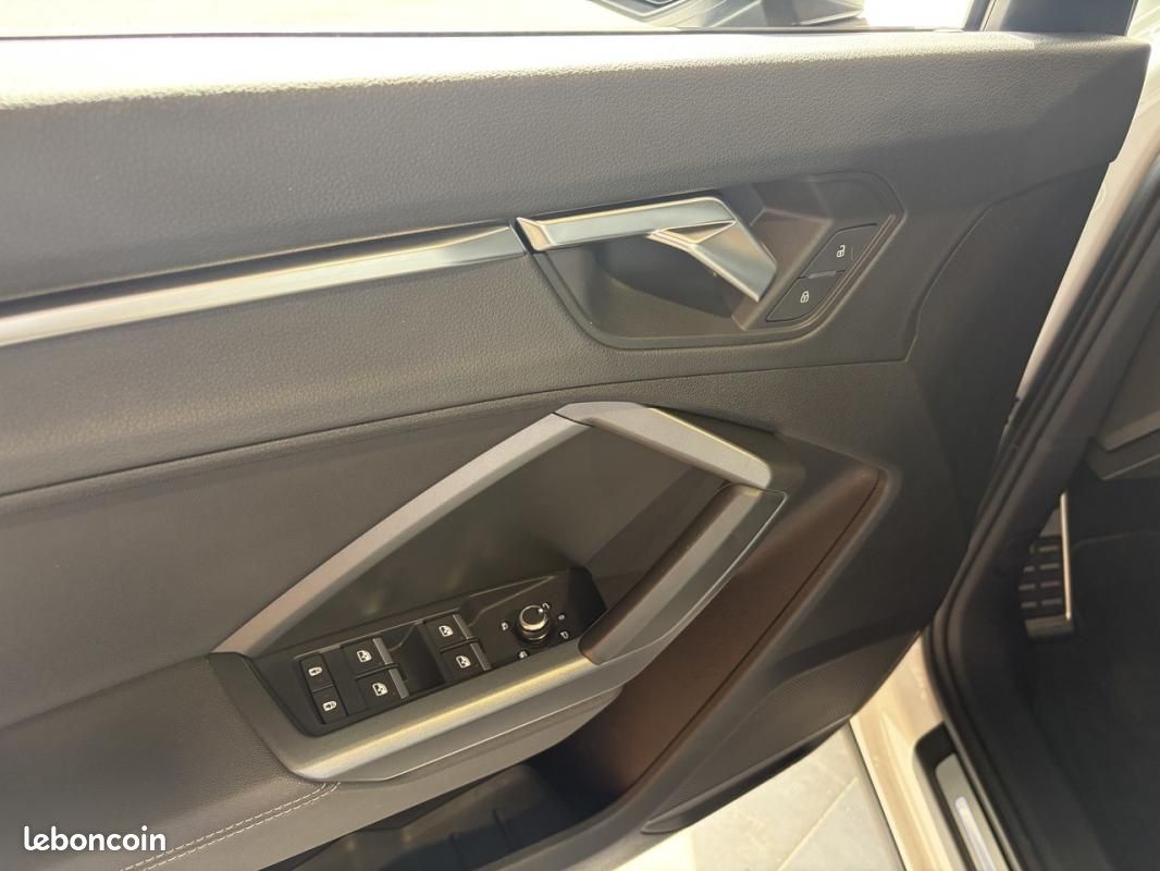 Audi Q3 2.0 TDI 150CH S tronic 7 S line (image 21)