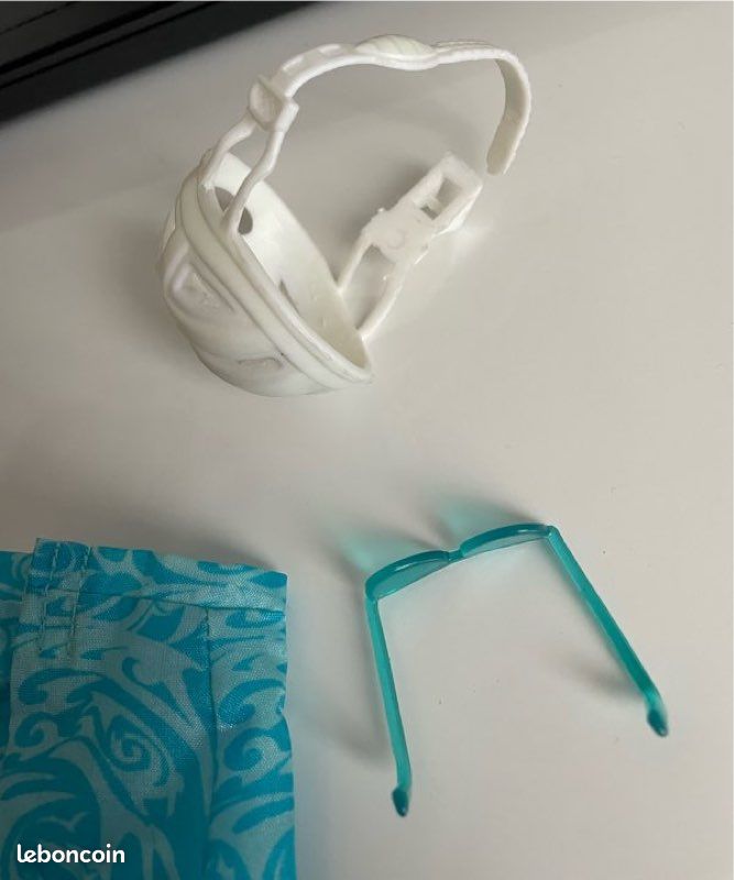 Lot 3 accessoires poupée barbie ken (bleu et blanc) (image 8)