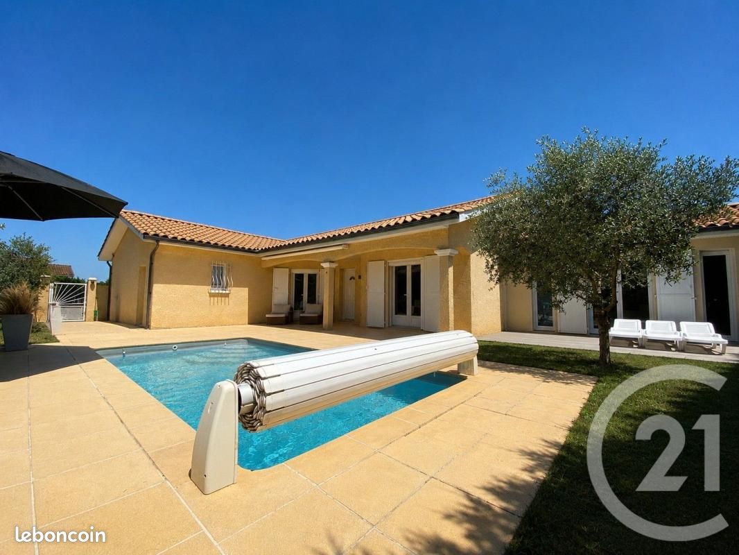 Maison 5 pièces 117 m² · à Genas · 117 m² · 590 000 €