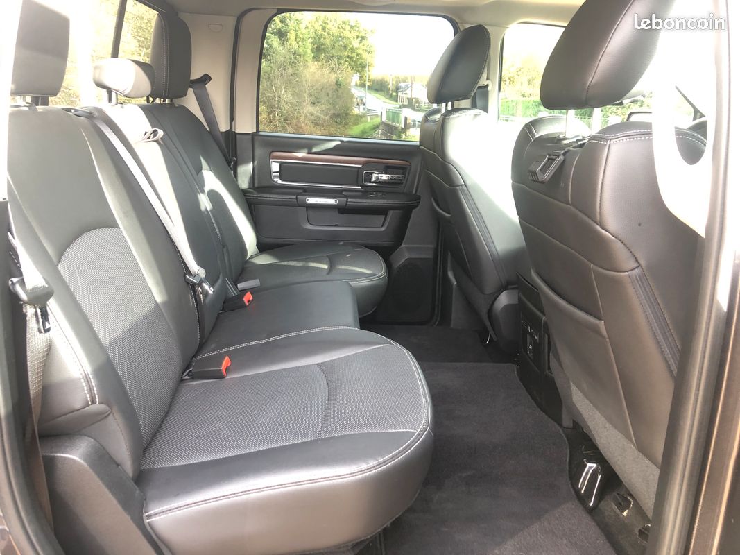 Très rare Dodge Ram 1500 4x4 DIESEL LARAMIE Full options (image 4)