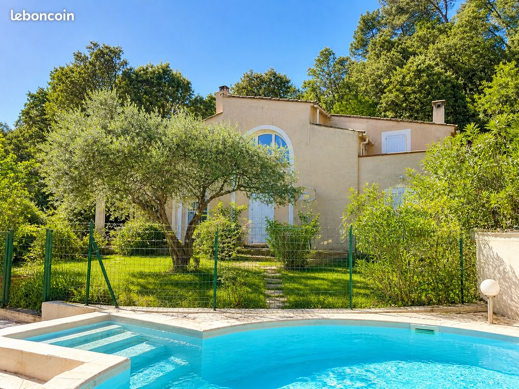 Maison 5 pièces 150 m² · à Pignans · 150 m² · 440 000 €