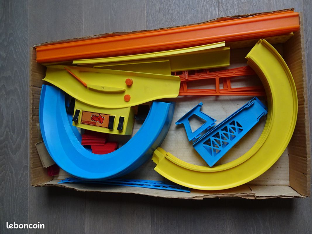 Circuit matchbox alpine track 900 superfast vintage Collection