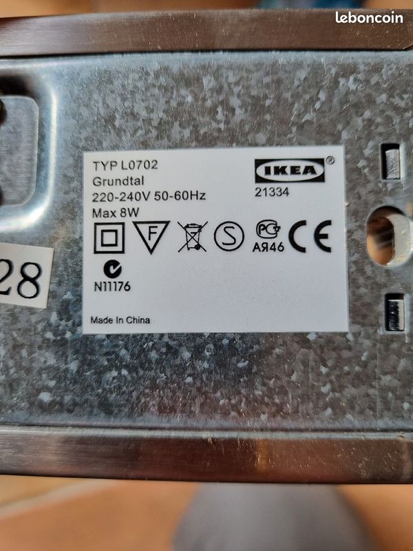 Néons Ikea (image 2)