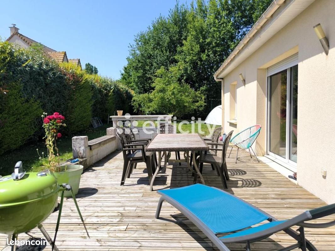 Maison 5 pièces 115 m² · à Sommervieu · 115 m² · 259 000 €