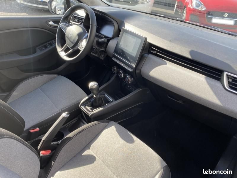 Renault Clio 1.5 dCi 100ch Evolution - 25 (image 9)