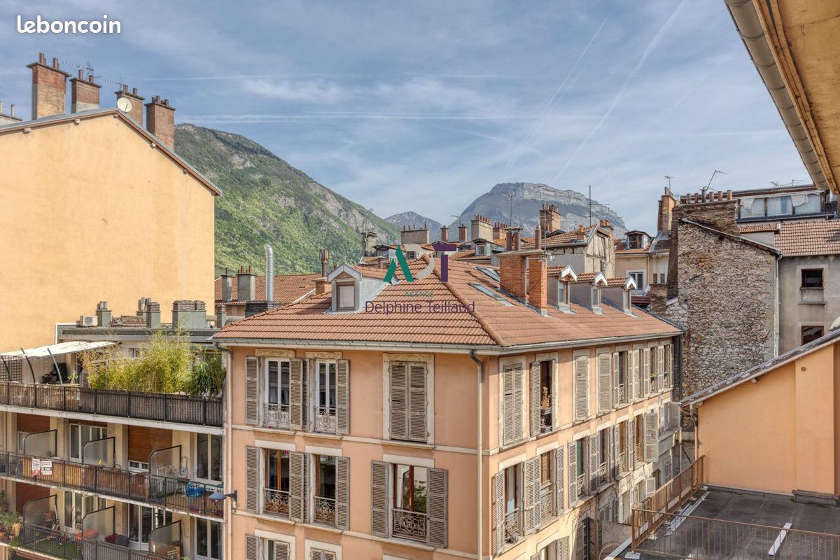 Appartement 5 pièces 168 m² · à Grenoble · 168 m² · 390 000 €
